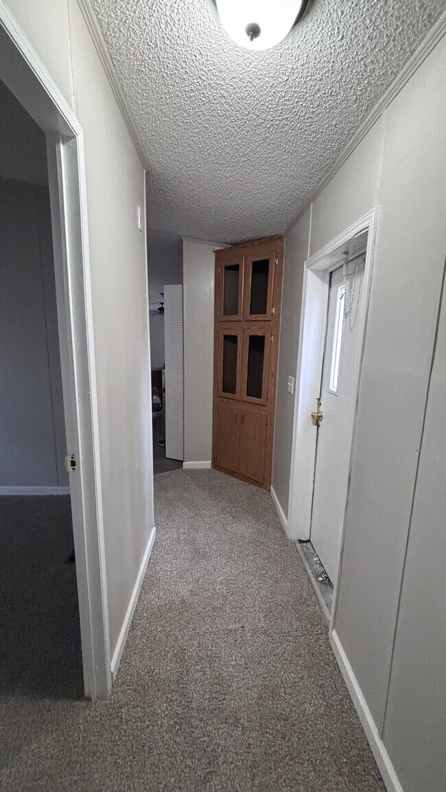 Building Photo - Newly Remodeled Home For Sale