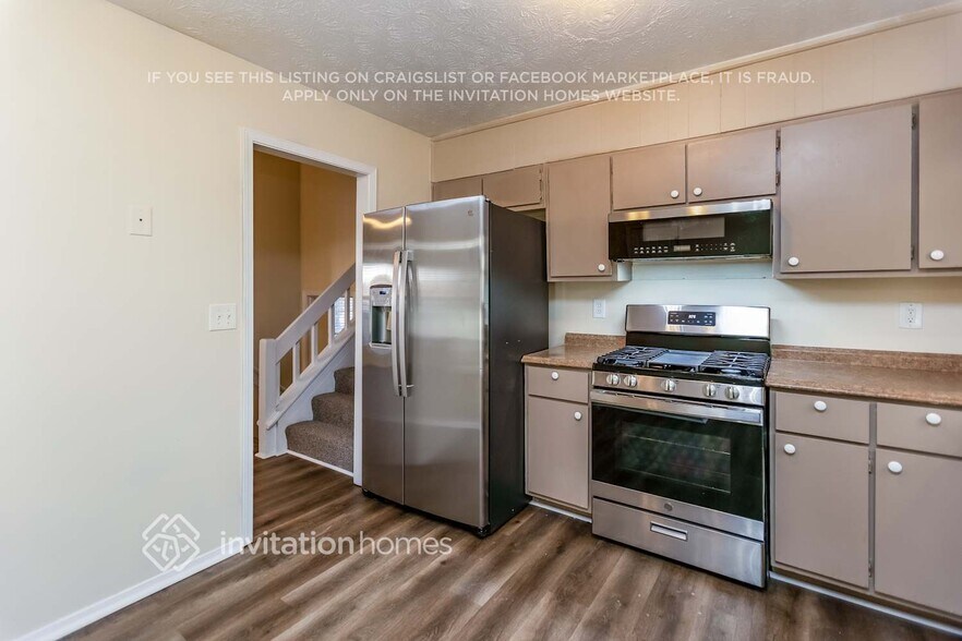 Building Photo - 3071 Eastland Way