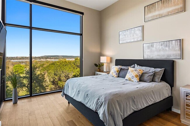 Building Photo - 5921 Hiline Rd