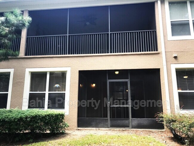 Building Photo - 2525 San Tecla St
