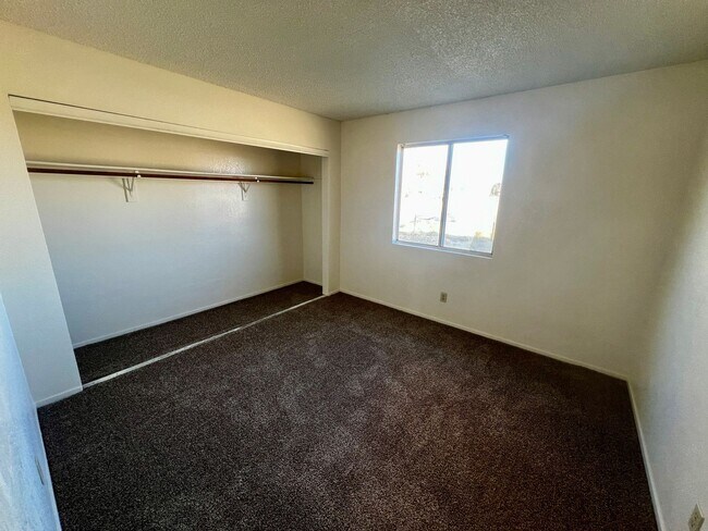 Building Photo - 73796 Cactus Dr