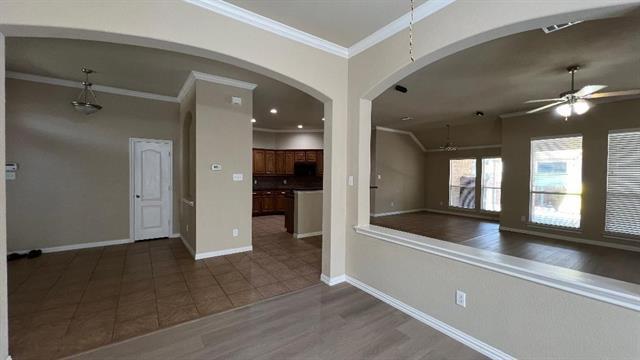 Building Photo - 5823 Sunny Meadow Ln