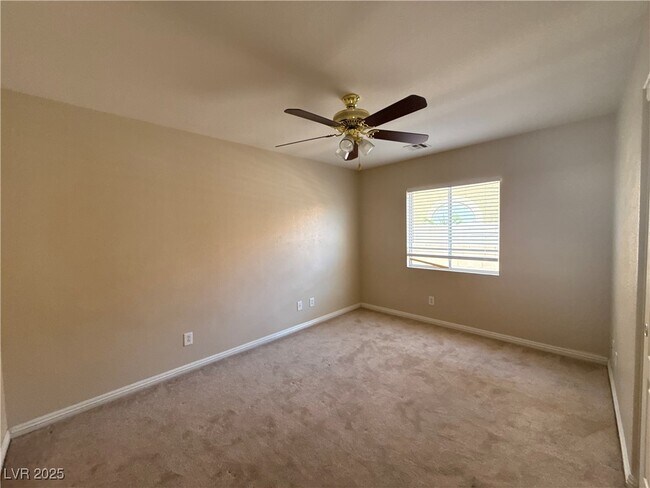 Building Photo - 6607 N Ruddock Dr