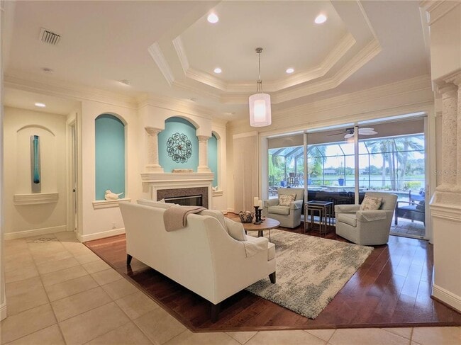 Building Photo - 7460 Paurotis Ct