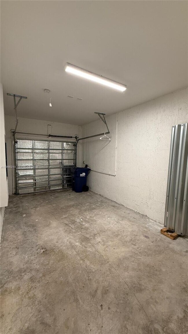 Building Photo - 11964 SW 244 Ln