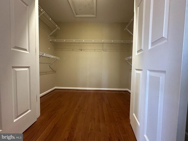 Building Photo - 4700 Warm Hearth Cir