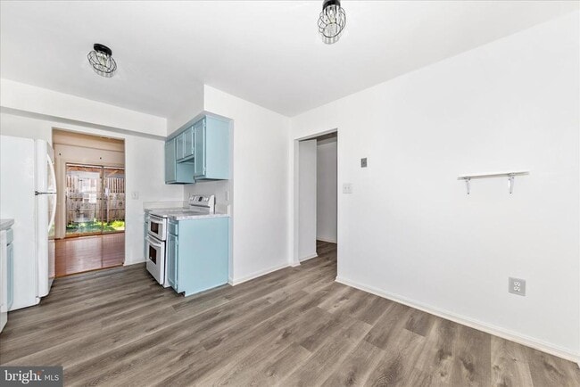 Building Photo - 13303 Country Ridge Dr