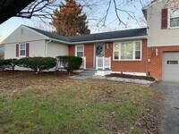 Building Photo - 191 Eastbrook Rd
