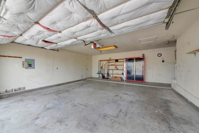 Building Photo - 814 Palmas Altas Dr SE
