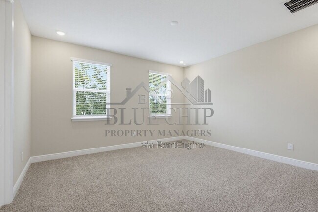 Building Photo - 1129 British Cir