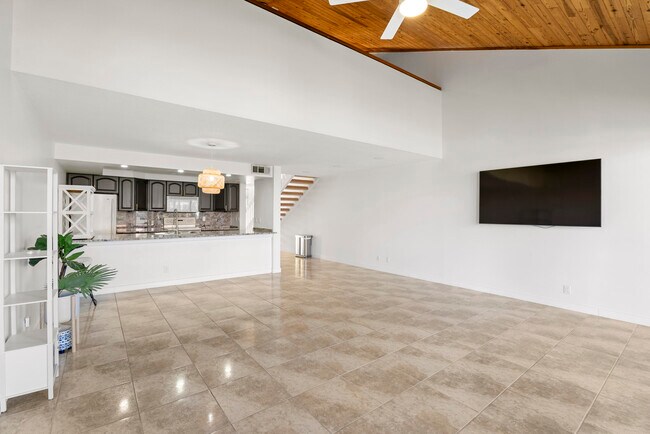 Building Photo - 216 Old Meadow Way