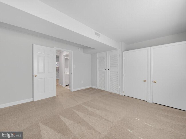 Building Photo - 3827 Gawayne Terrace