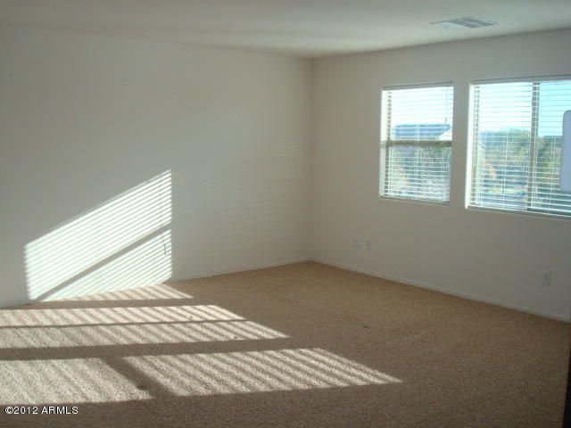 Building Photo - 11841 N 143rd Ave