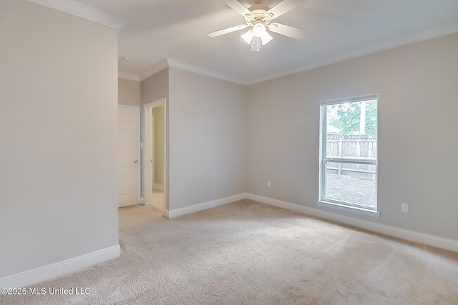 Building Photo - 410 Old Spanish Trail
