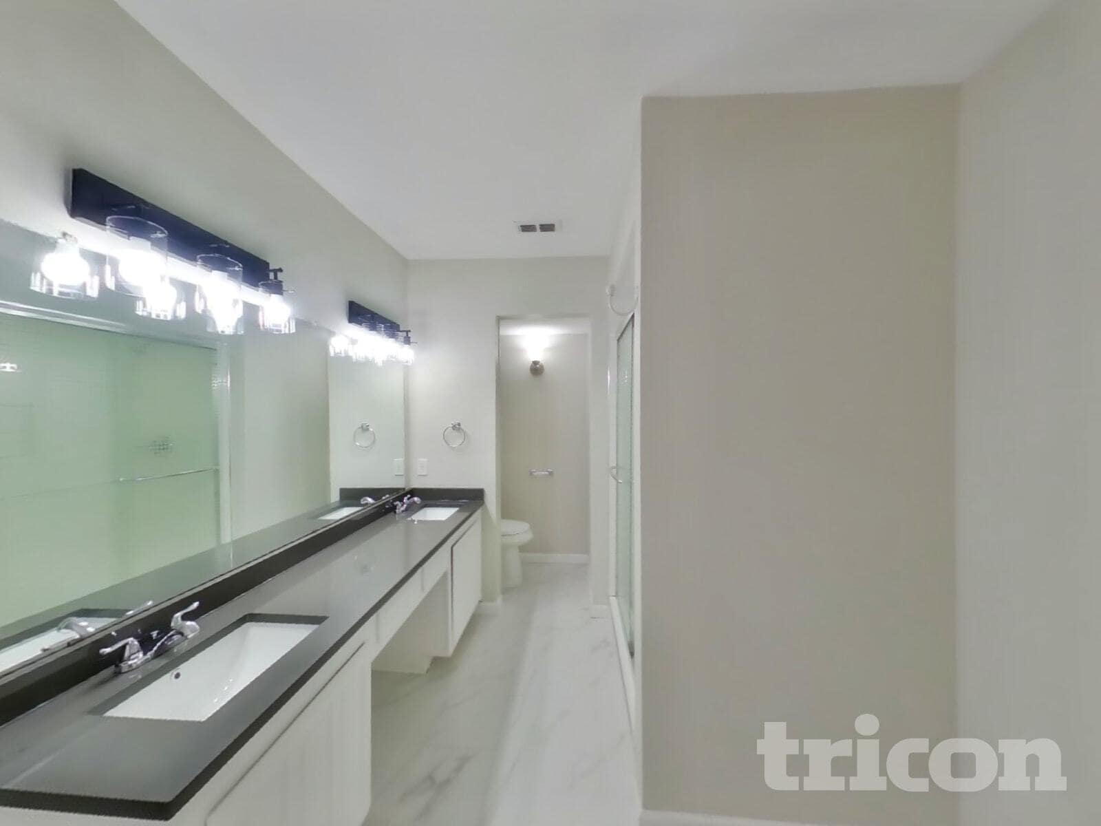 Building Photo - 1029 Twin Falls Dr