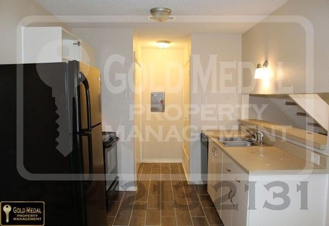 Building Photo - 503 Longhorn Cir