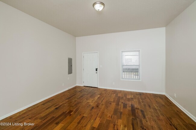 Building Photo - 1464 S 9th St