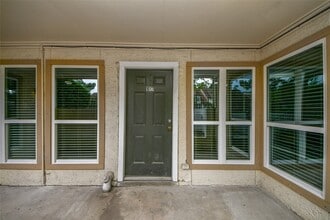 Building Photo - 781 Country Pl Dr