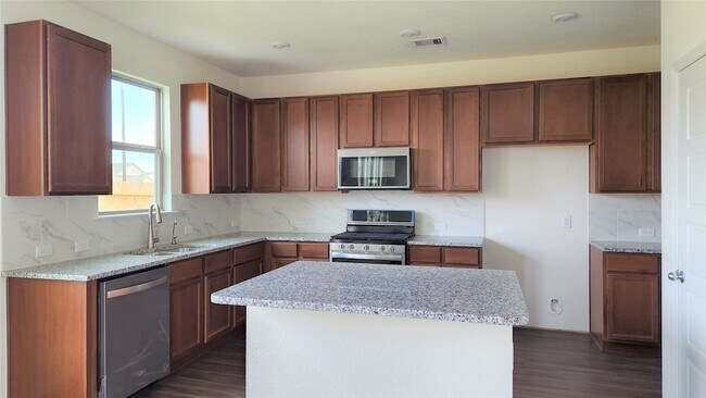 Building Photo - 1235 Bryman Dr
