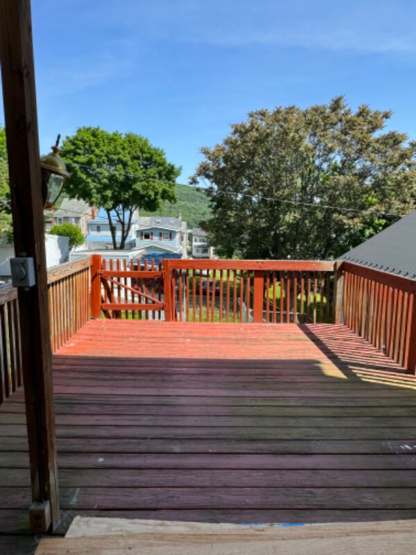 Building Photo - 1011 W Willow St