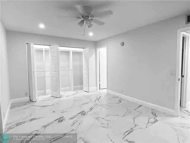 Building Photo - 954 Normandy Trail