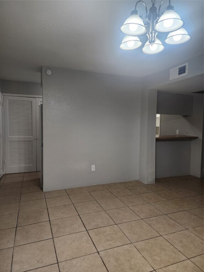 Building Photo - 4034 Belle Park Dr