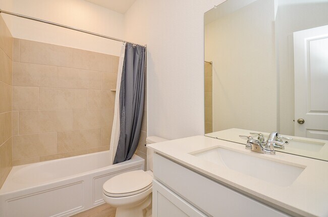 Building Photo - 26506 Coast Redwood Dr