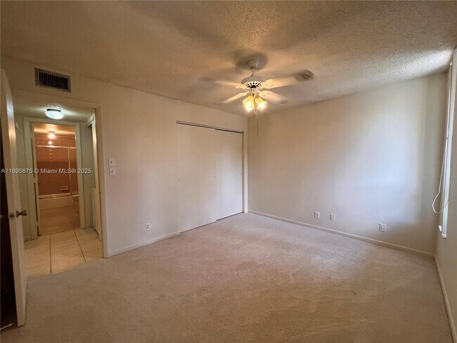 Building Photo - 6528 Coral Lake Dr