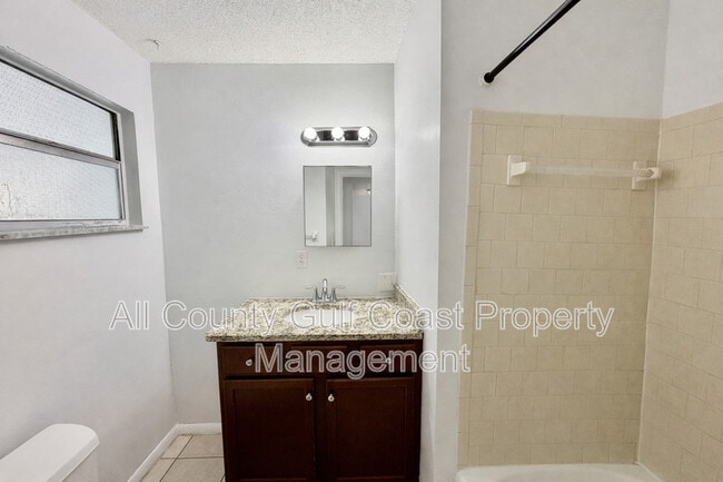 Building Photo - 2218 Flamingo Blvd