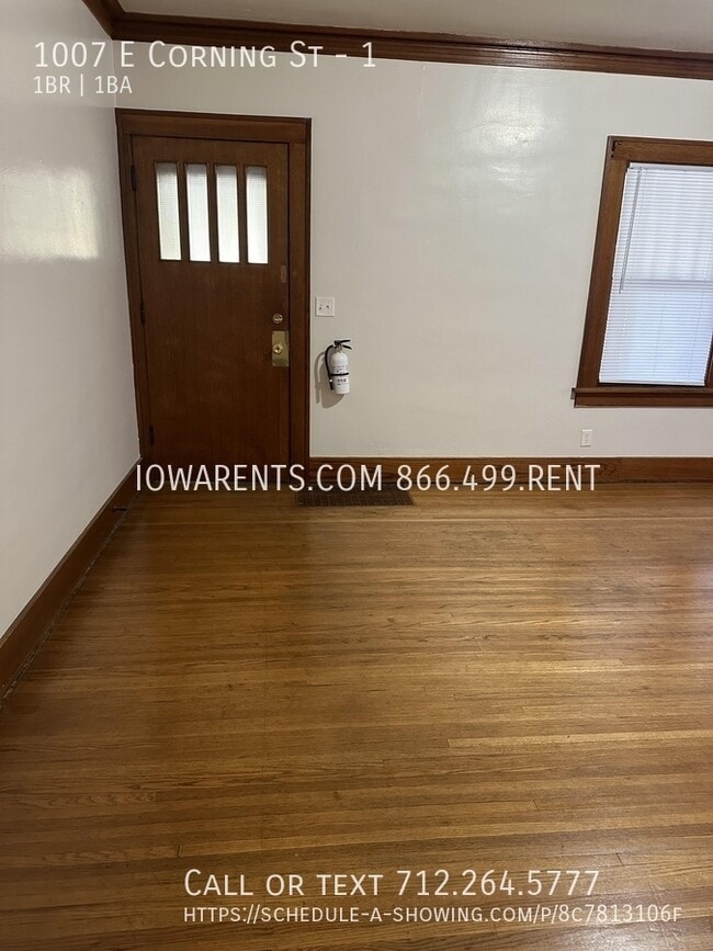 Building Photo - 1007 E Corning St