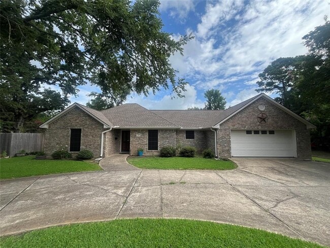 Primary Photo - 103 Brittany Ln