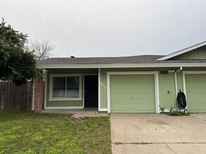 Building Photo - 4014-4016 Tresler Avenue