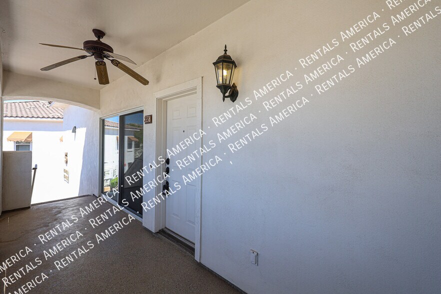 Building Photo - 2950 W Louise Dr