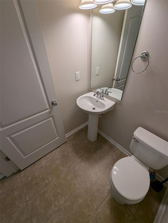 Building Photo - 277 Michelangelo Pl