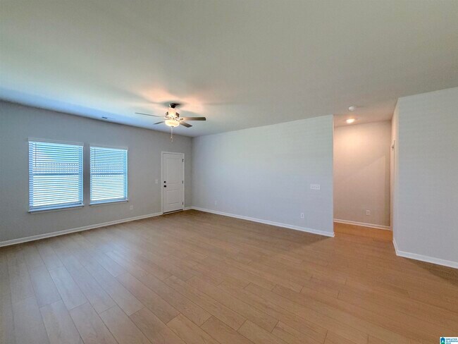 Building Photo - 22869 Dashwood Ln