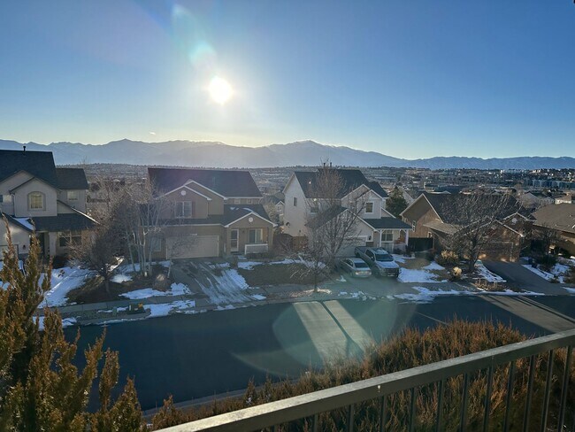 Building Photo - Spacious 3 bedroom townhome near Peterson ...