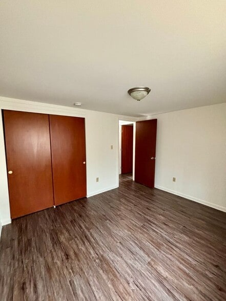 Building Photo - 2715 Eggert Rd