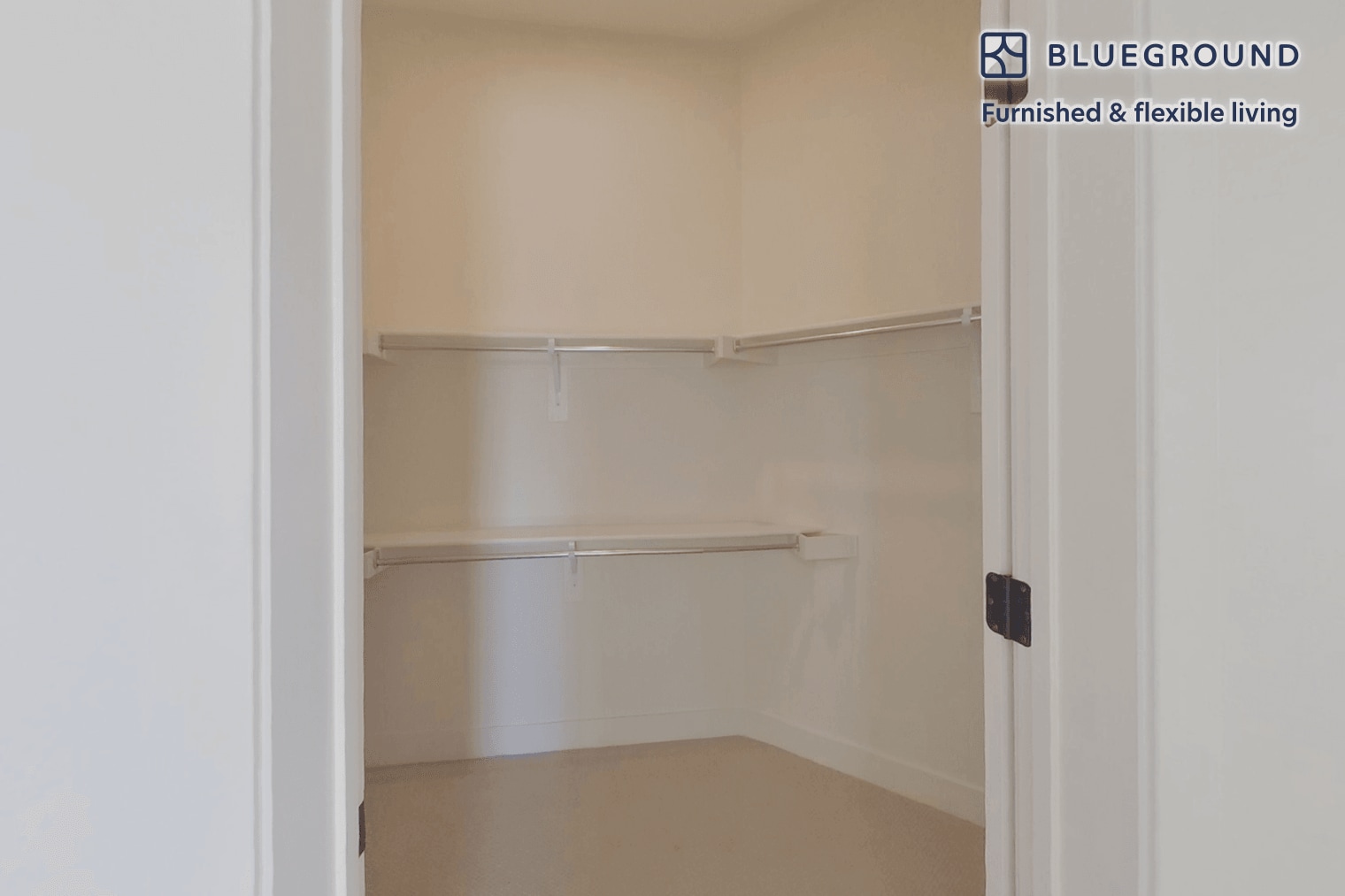 Building Photo - 1580 E 39th Ave