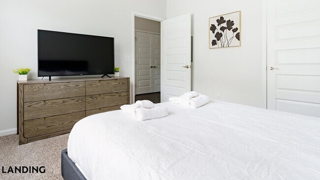 Building Photo - 702 US-80