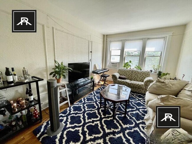 Building Photo - 2 bedroom in Brighton MA 02135
