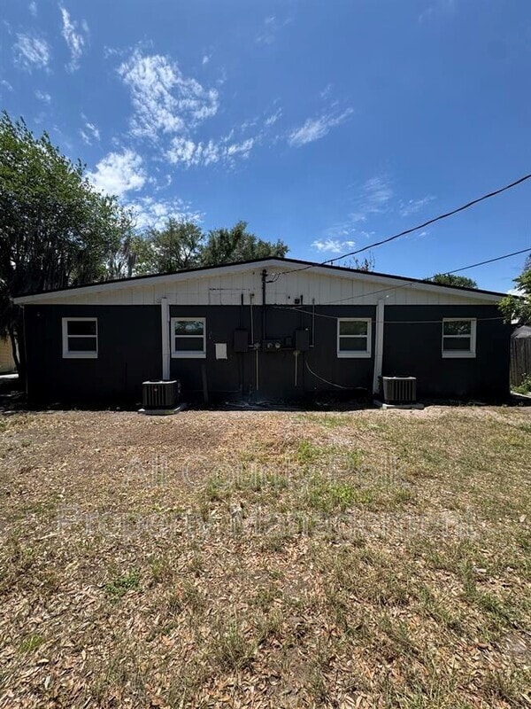 Building Photo - 3018 Galaxy Ln