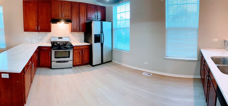 Building Photo - 775 Lewisburg Ln