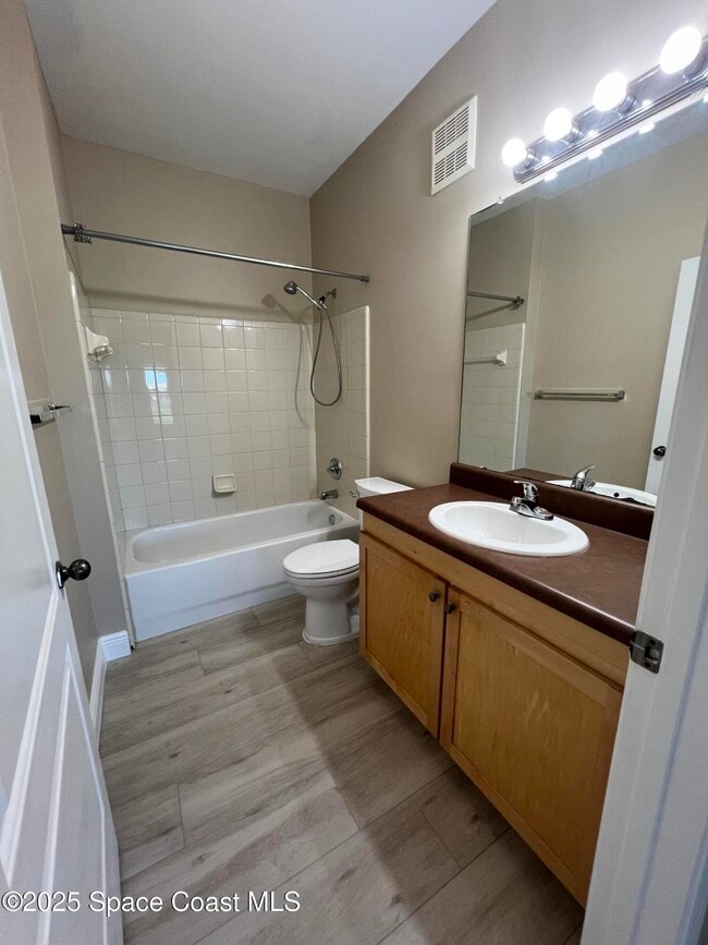 Building Photo - 6421 Borasco Dr