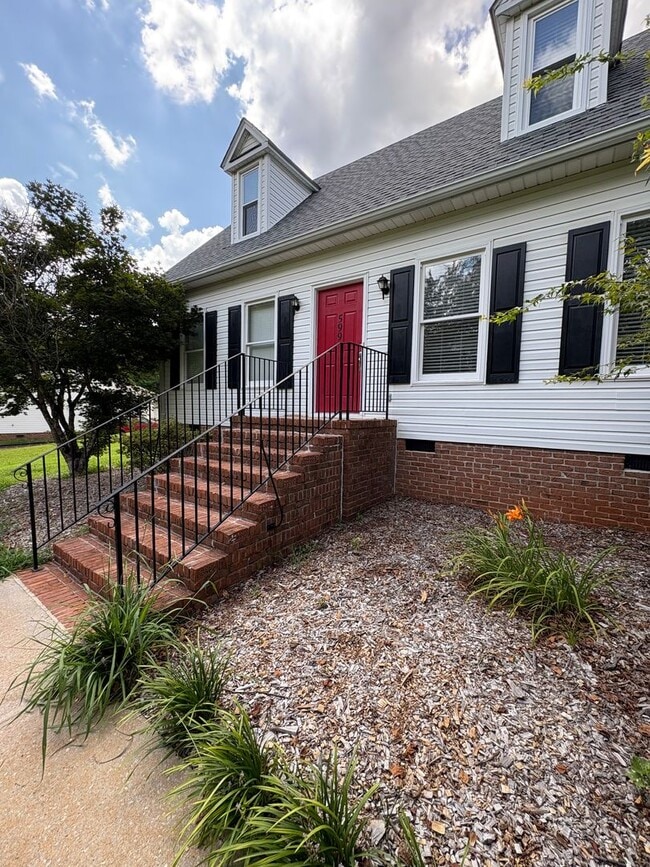 Building Photo - Lovely 3 Bedroom 2 Bath Home in Easley!!