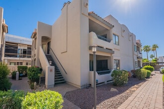 Building Photo - 3640 N 38th St