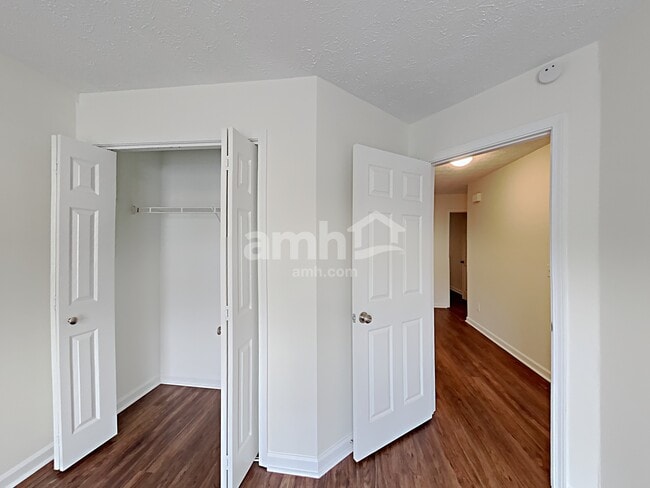 Building Photo - 2262 Ashley Falls Ln NW