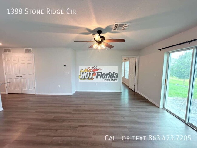 Building Photo - 1388 Stone Ridge Cir