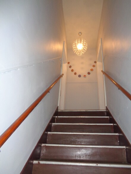 Building Photo - 12-24 N Huron St