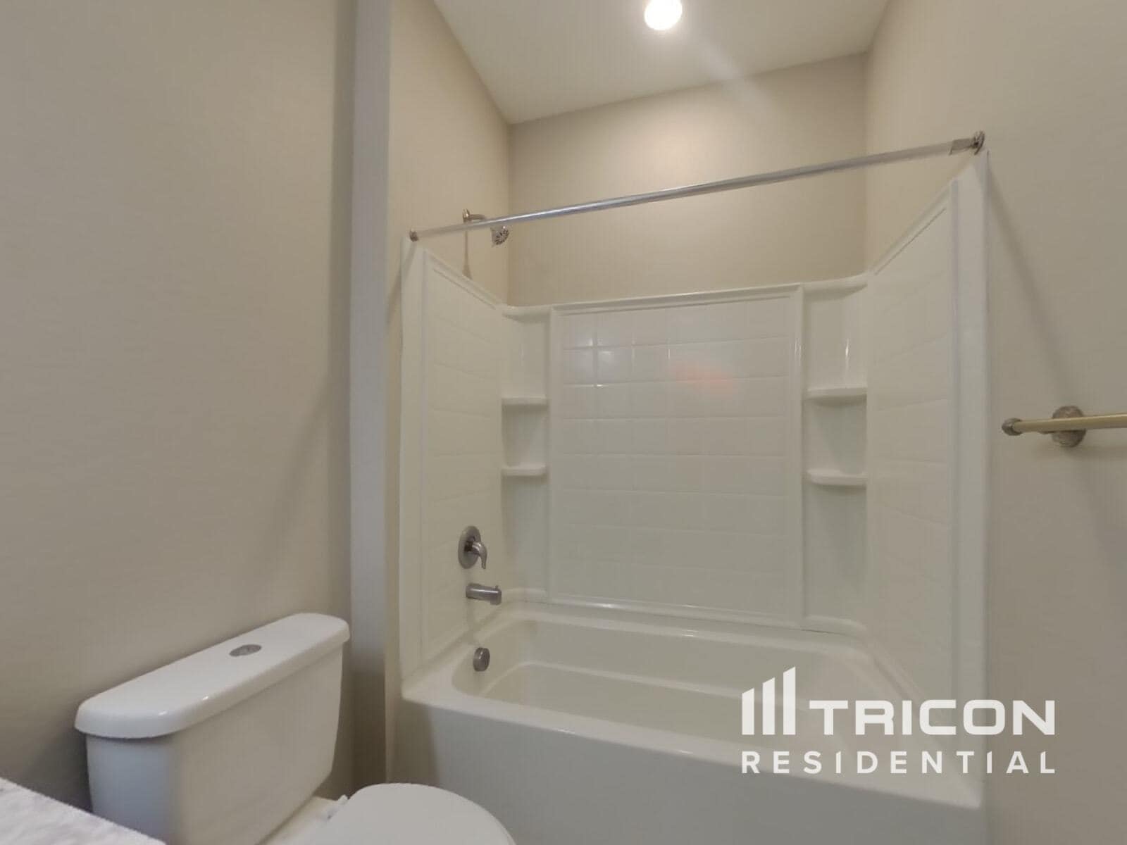 Building Photo - 7405 Fraser Cir