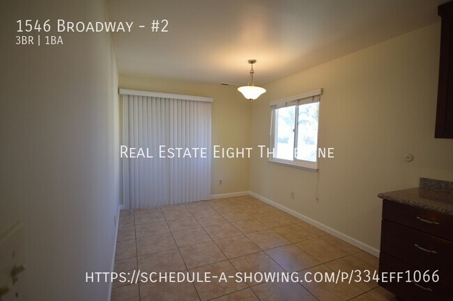 Building Photo - 1546 Broadway-#2